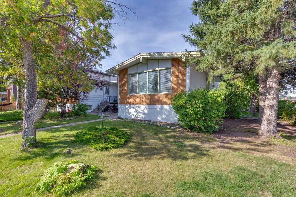 1101 42 Street Sw, Calgary