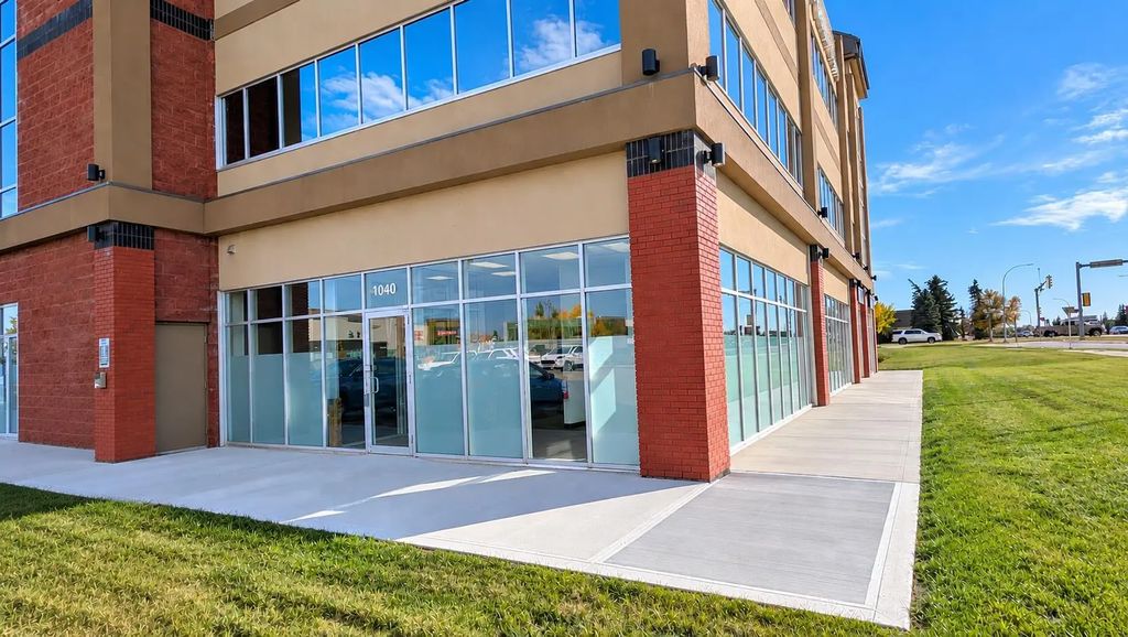 1040 6708 48 Avenue , Camrose