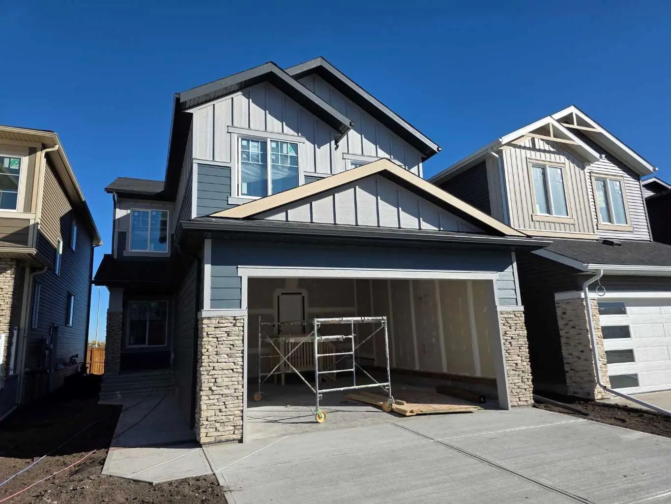 Calgary Real Estate Listing: 280 Belmont Place Southwest, Belmont