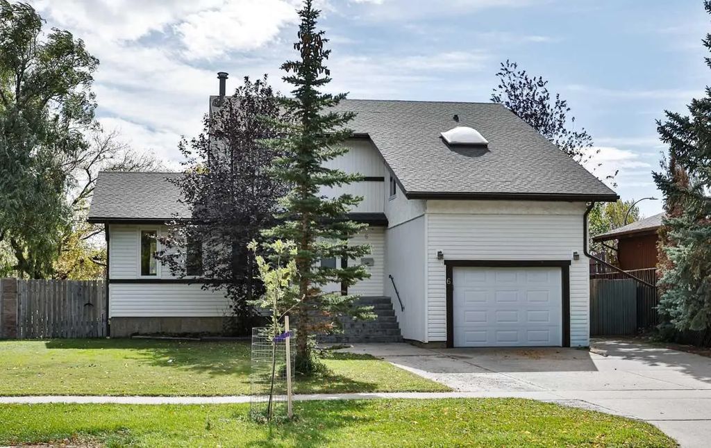 6 Temple Boulevard W, Lethbridge