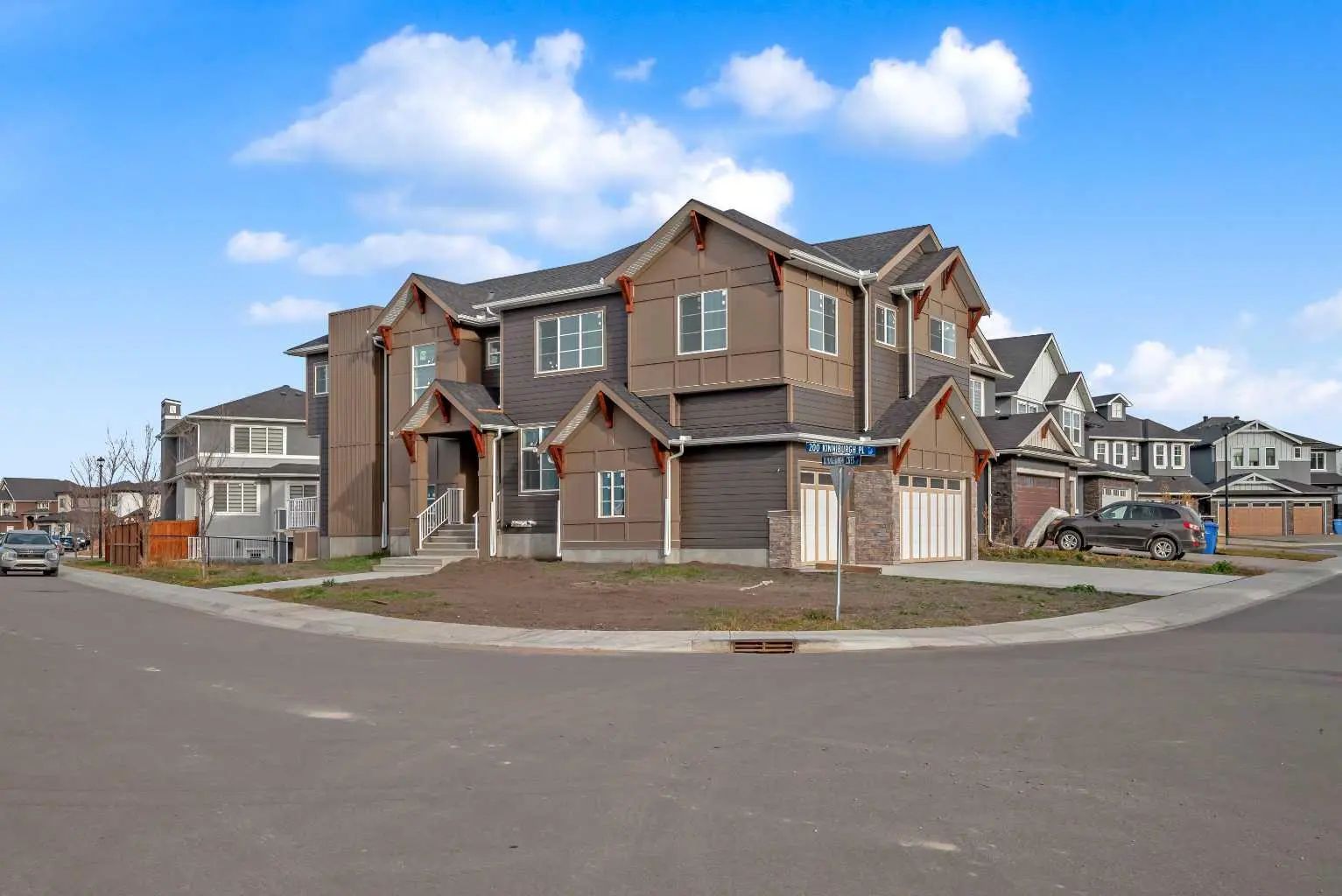 203 Kinniburgh Place  Chestermere Alberta T1X 1Y1 Kinniburgh North Details