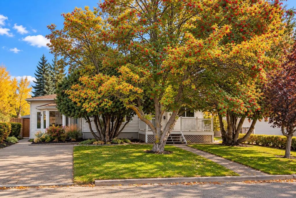 3721 44a Avenue , Red Deer
