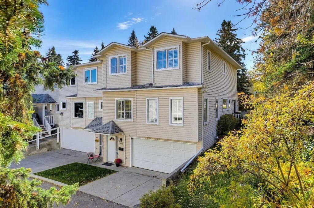446 Killarney Glen Court Sw, Calgary
