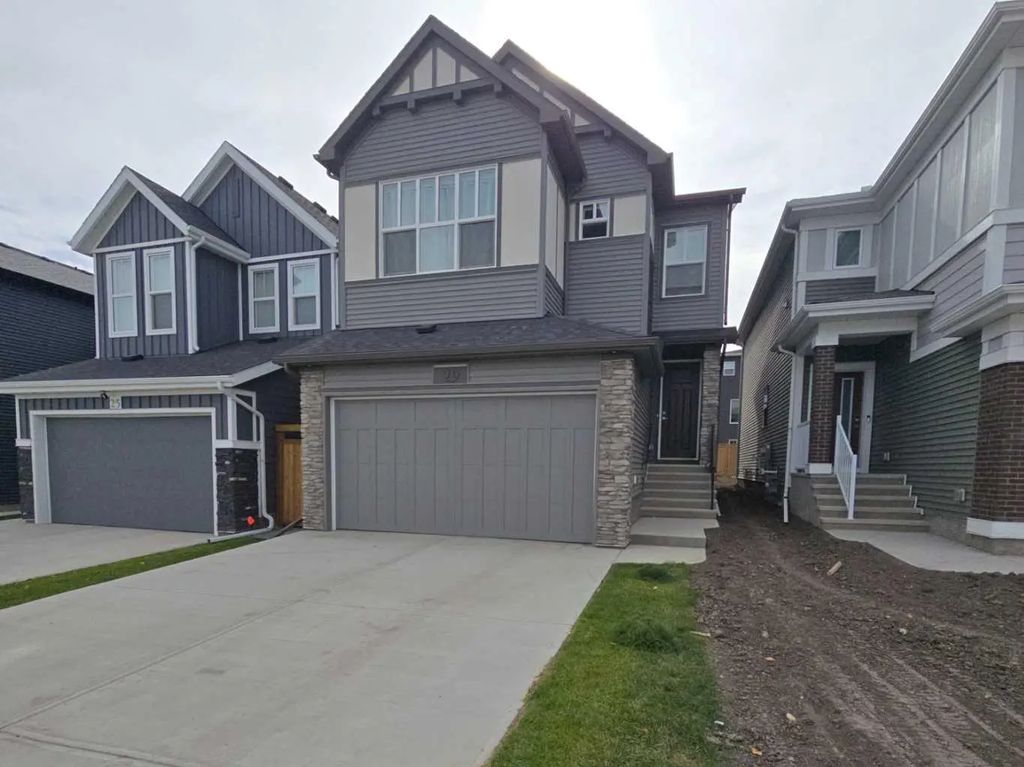 29 Marmot Passage Nw, Calgary