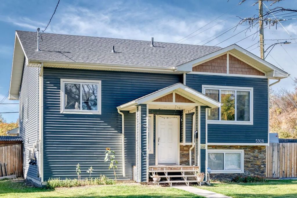 5928 52 Avenue , Red Deer