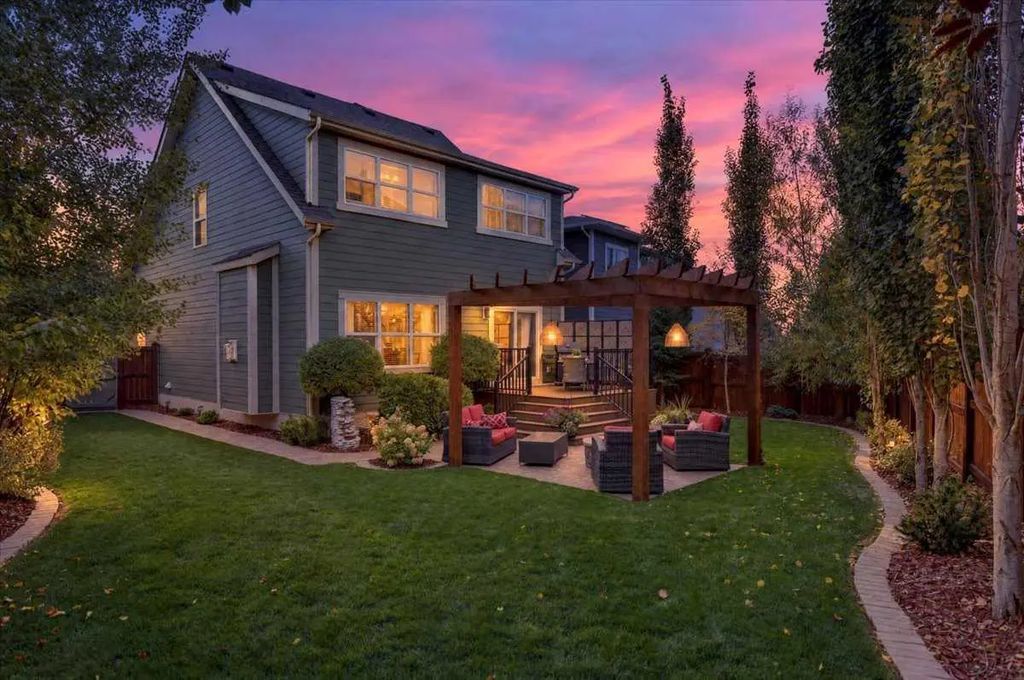 66 Masters Villas Se, Calgary