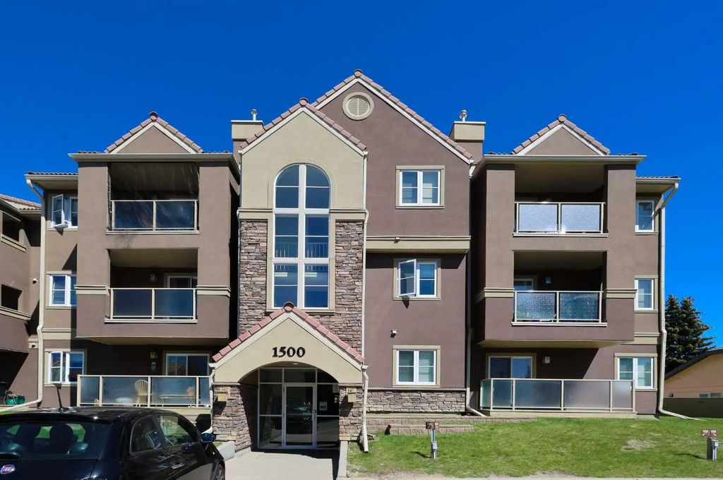 . 1532 Edenwold Heights Nw, Calgary