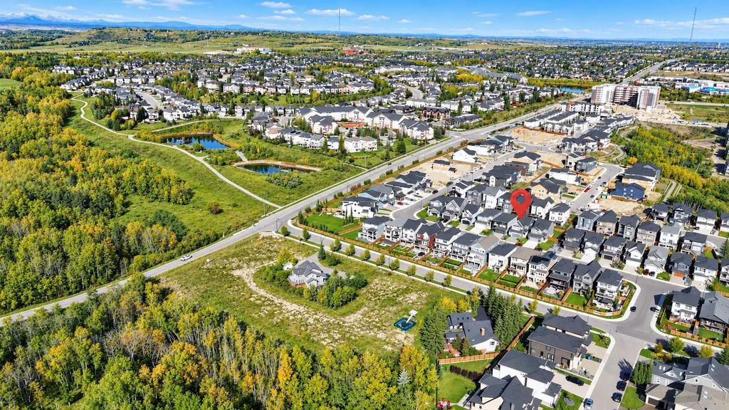 280 Spring Creek Circle Sw, Calgary