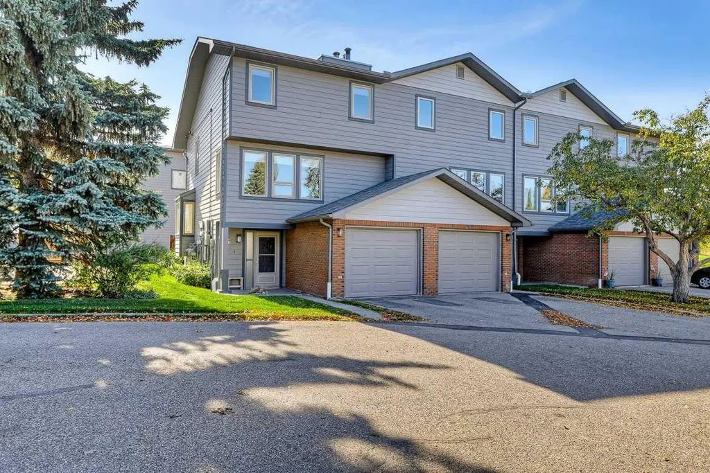 5 64 Woodacres Crescent Sw, Calgary
