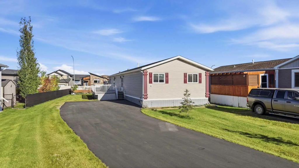98 15 Mackenzie Ranch Way , Lacombe