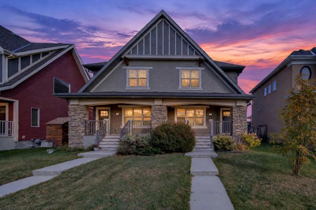 427 Mahogany Boulevard Se, Calgary