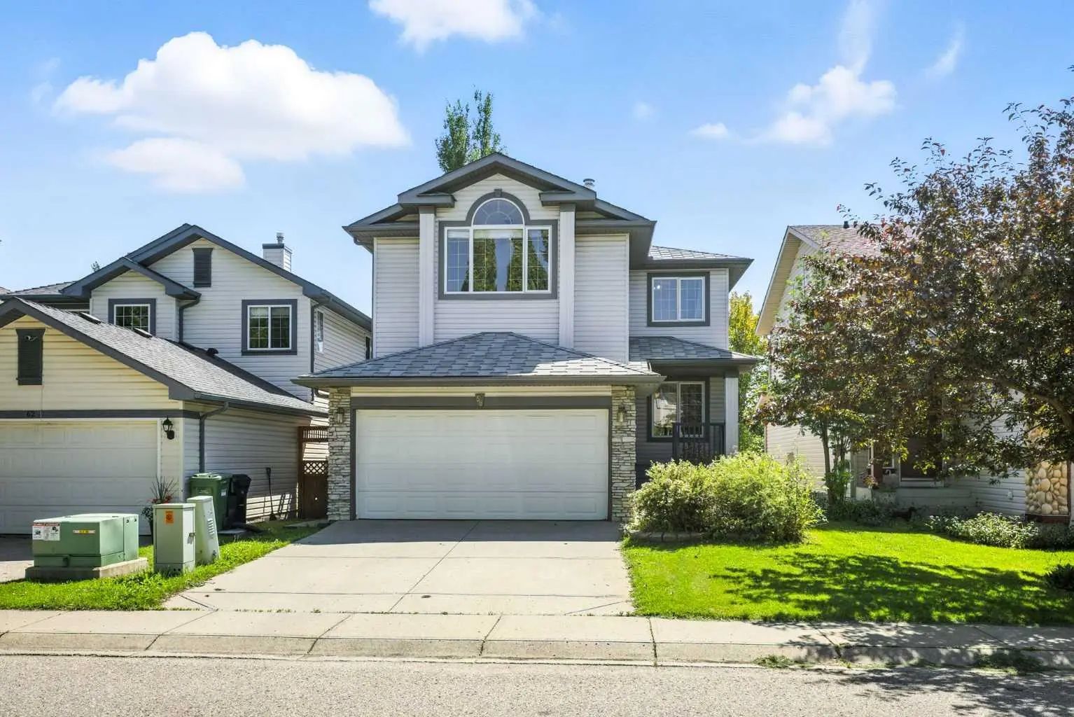 Calgary Property for Sale: MLS®# A2350012