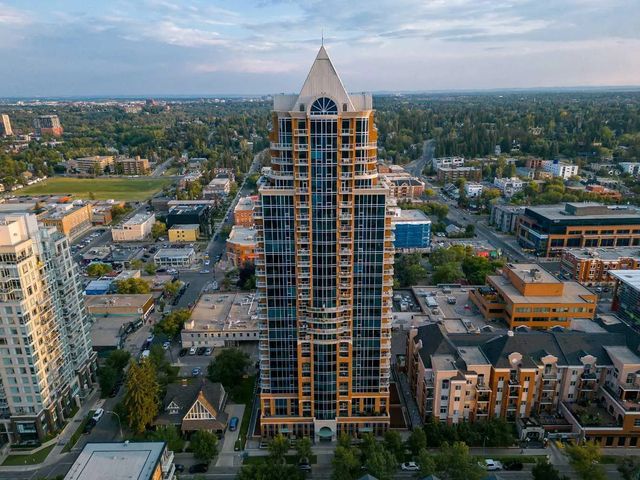 803 817 15 Avenue Sw, Calgary