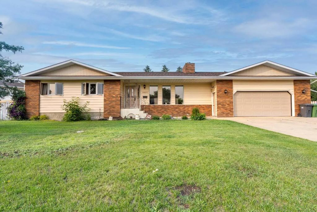 5825 52 Street , Wetaskiwin