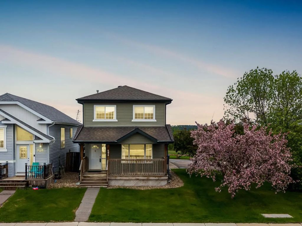604 Athabasca Avenue , Fort McMurray