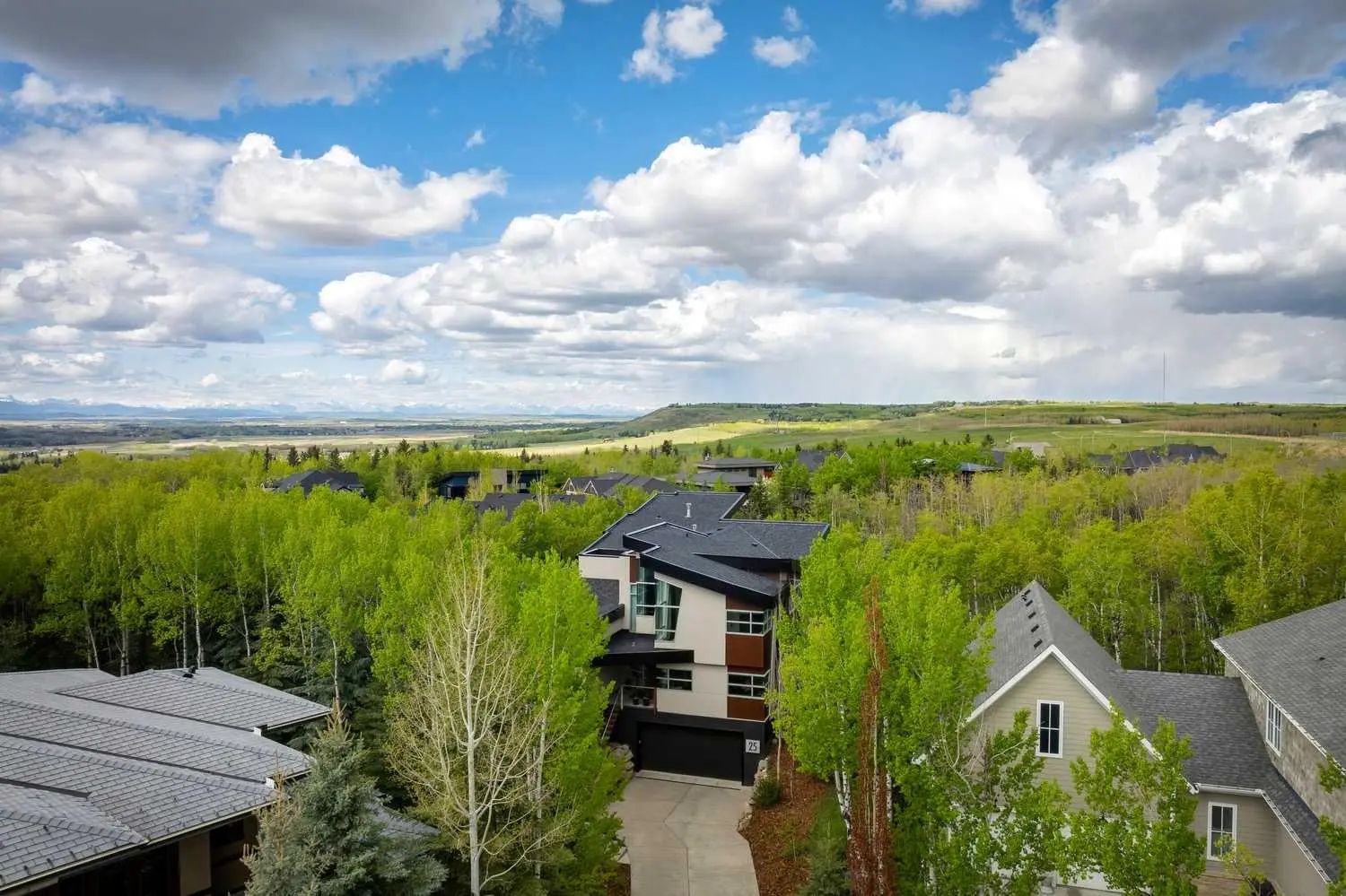25 Posthill Drive Southwest, Calgary – Residential Detached Listing Photo 23