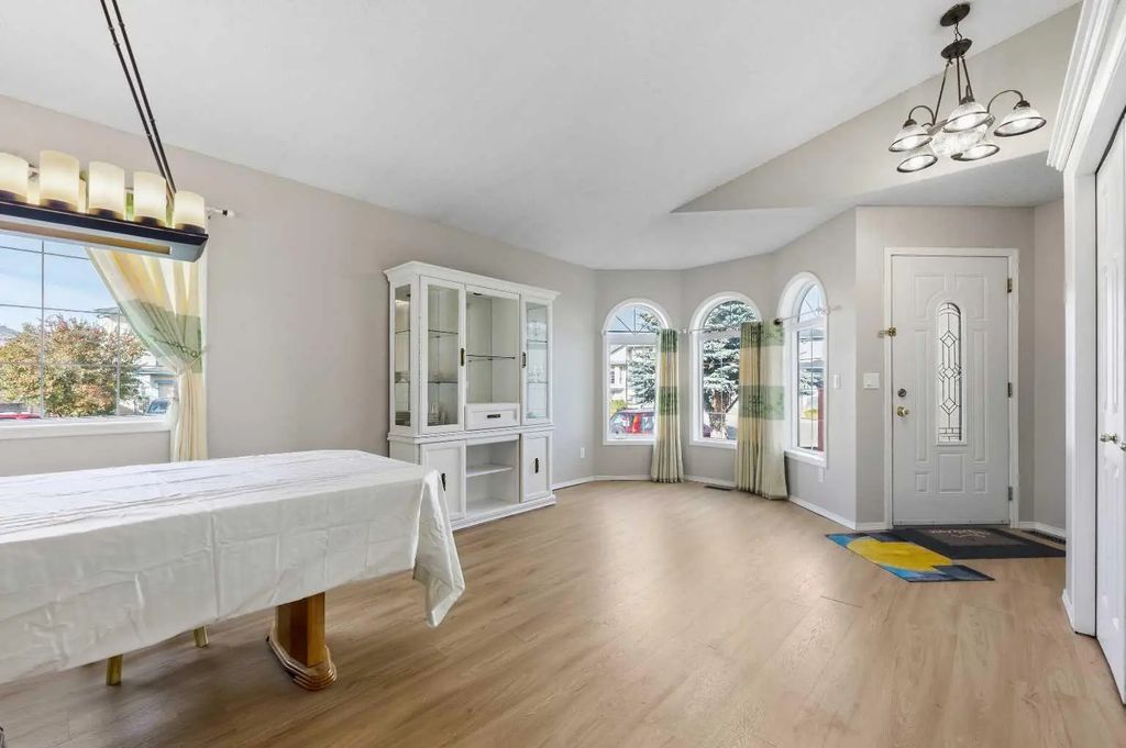 34 Applestone Park Se, Calgary