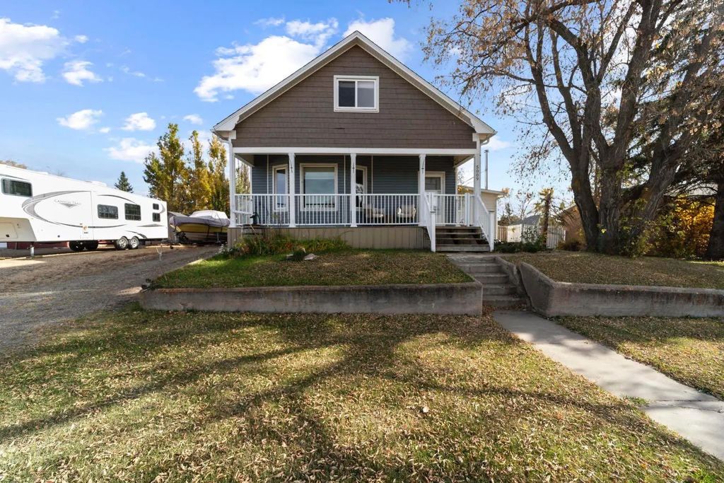 5009 45 Street , Castor