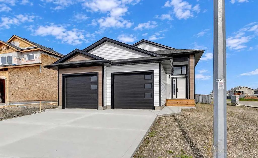 8209 87a Street , Grande Prairie