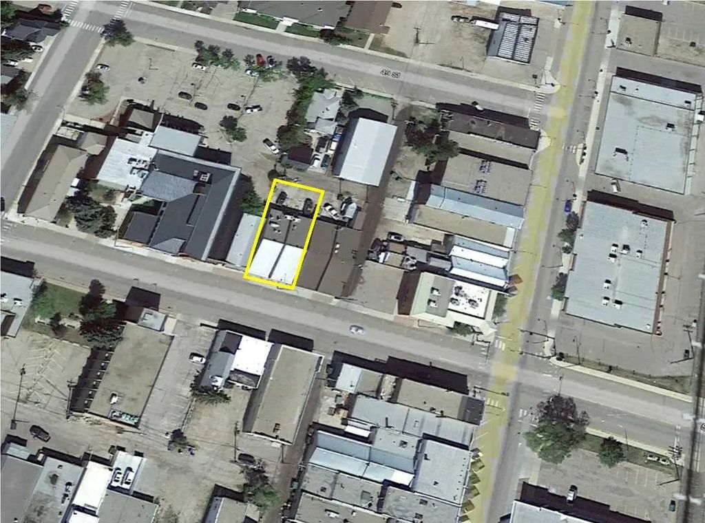 5018 50 Street , Olds