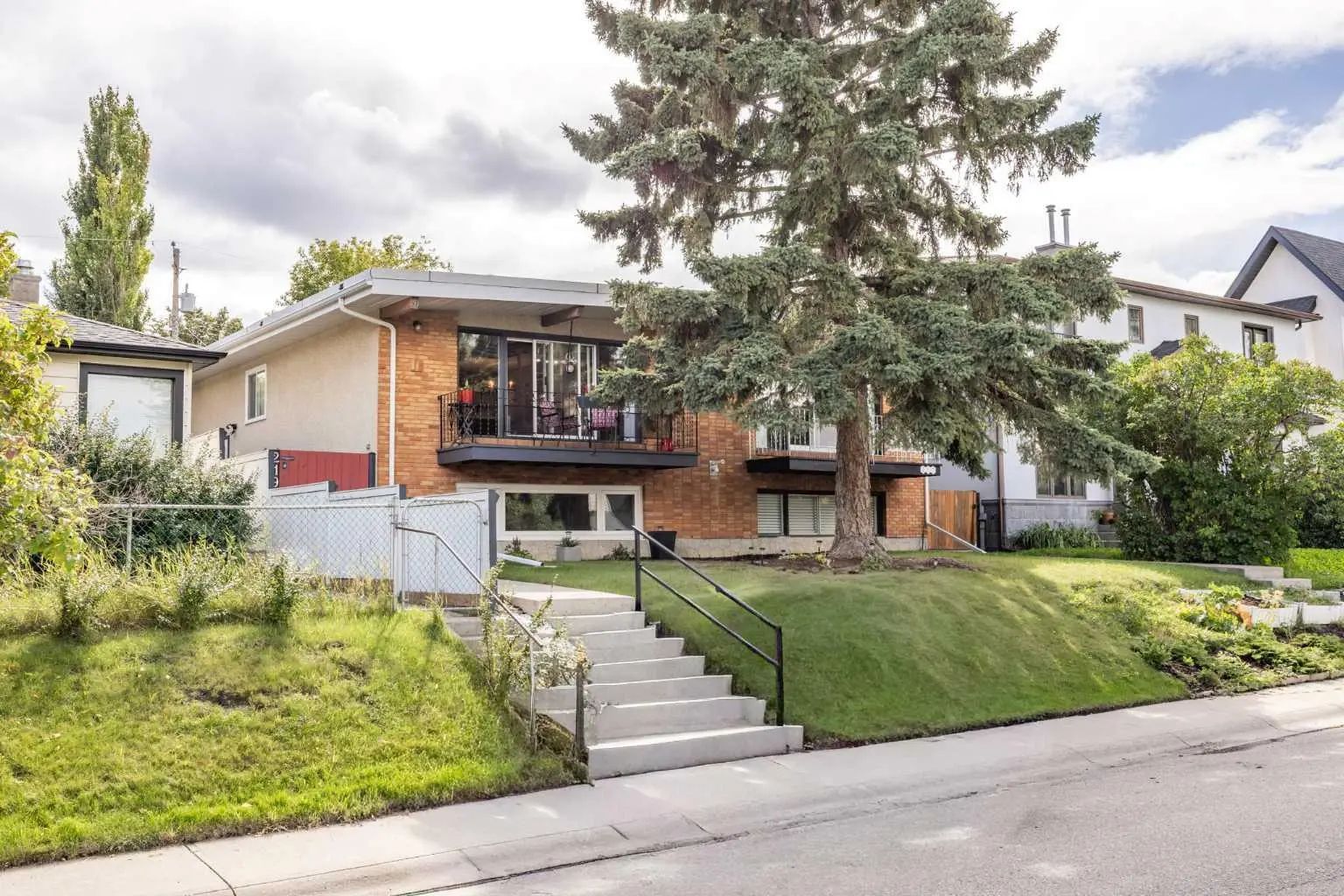 Photo for MLS®# A2350260 - home for sale at 219 26 Avenue Northeast, Tuxedo Park, Calgary Alberta