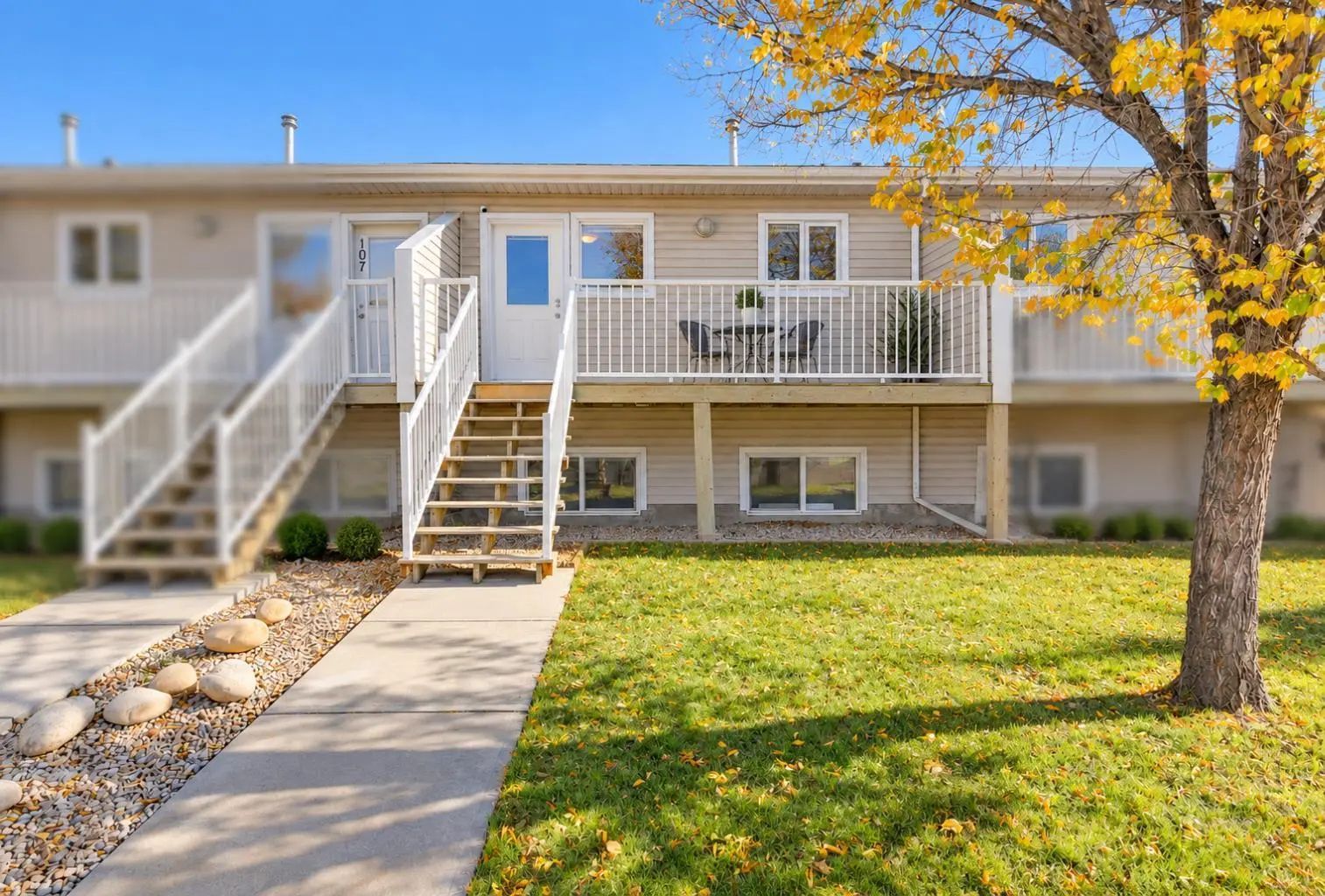 109 9105 91 Street  Grande Prairie Alberta T8X 0E6 Cobblestone Details