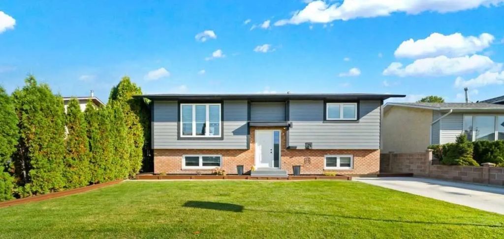 190 Sprague Way Se, Medicine Hat