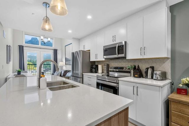 412 750 Harvie Heights Road , Harvie Heights