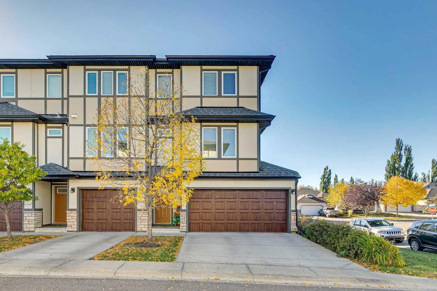 Home for Sale Located at 100 50 Westland Road , Okotoks, Alberta