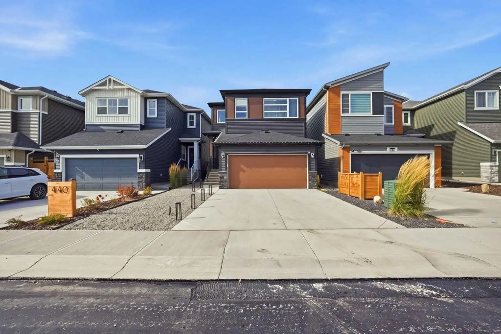 436 Belmont Park Sw, Calgary