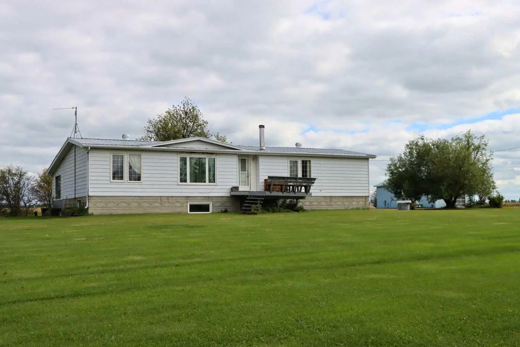 72365 Highway 49  , Rural Greenview No. 16, M.D. of