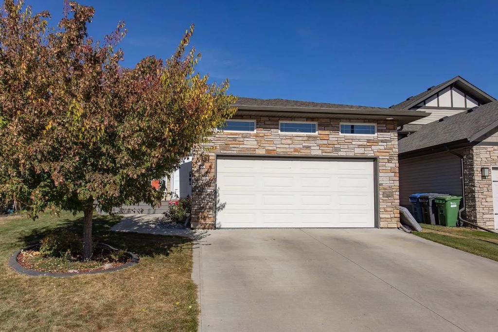 32 Tanner Street , Red Deer