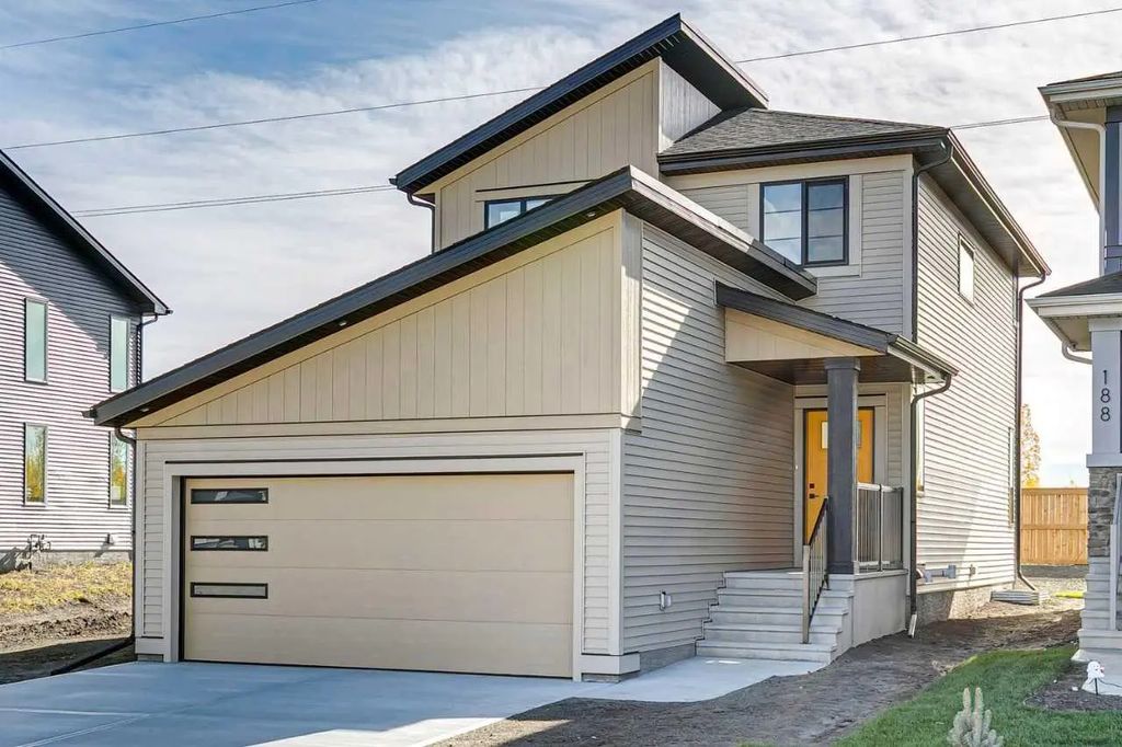 192 Southborough Common , Cochrane