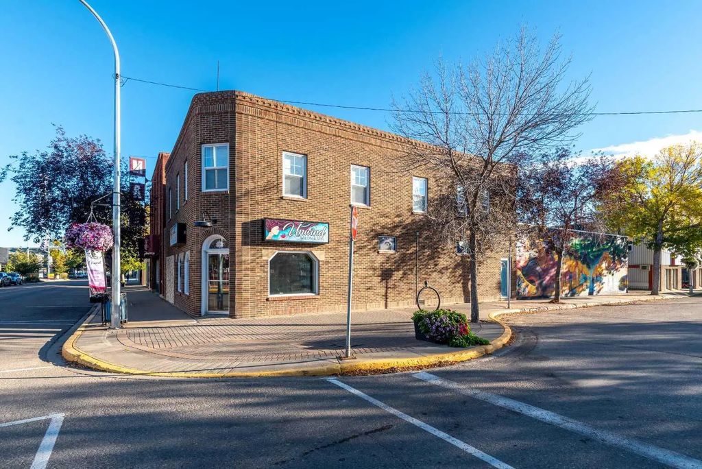 4901 50 Avenue , Lloydminster