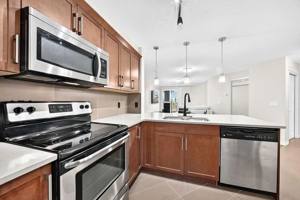 2212 175 Panatella Hill Nw, Calgary