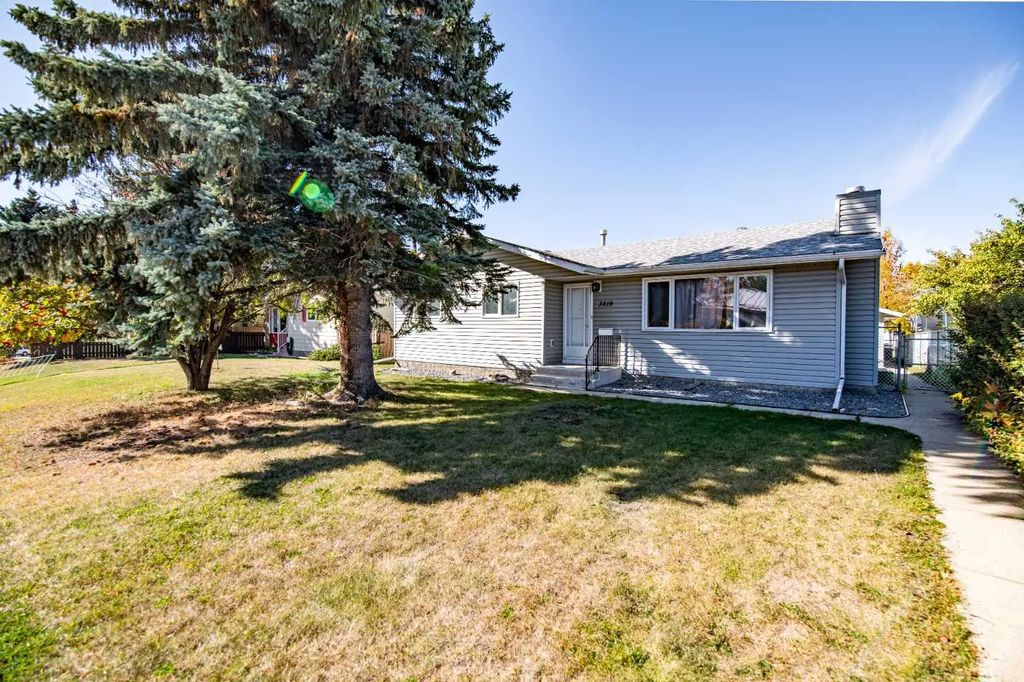 3419 50 Avenue , Innisfail
