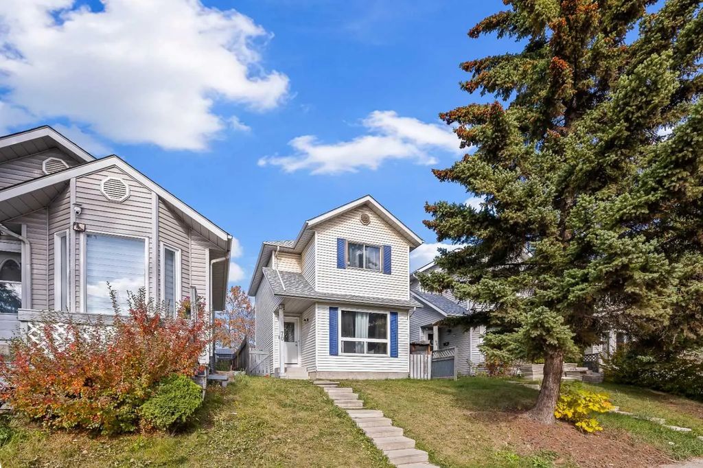 70 Dovercliffe Way , Calgary