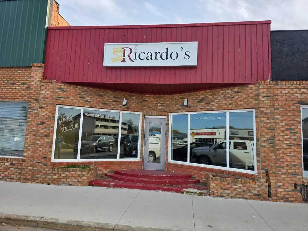 5326 49 Avenue , Taber