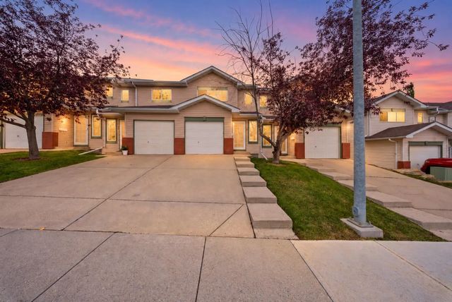 13 Country Hills Rise Nw, Calgary