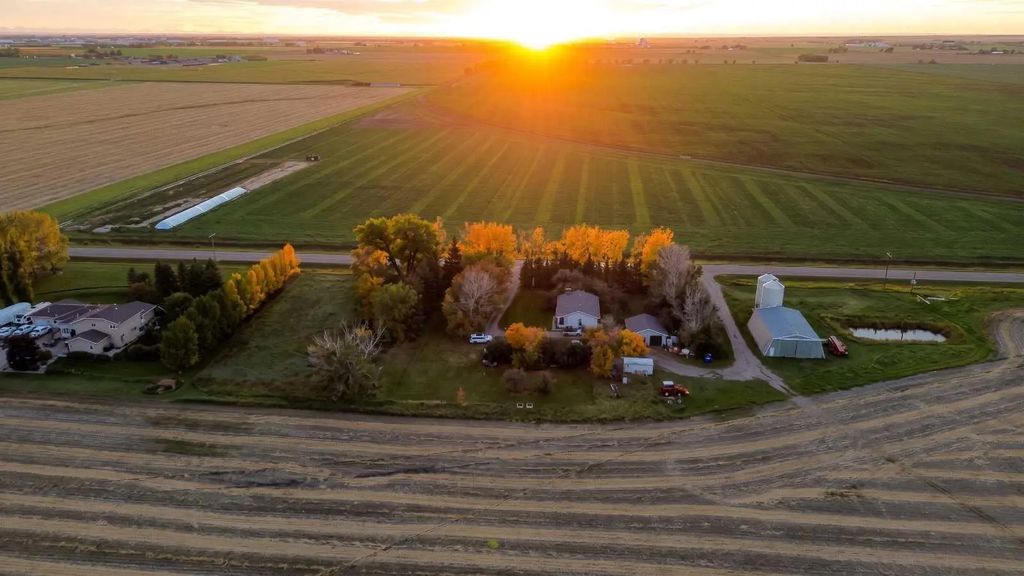93009 211 Range Road , Rural Lethbridge County