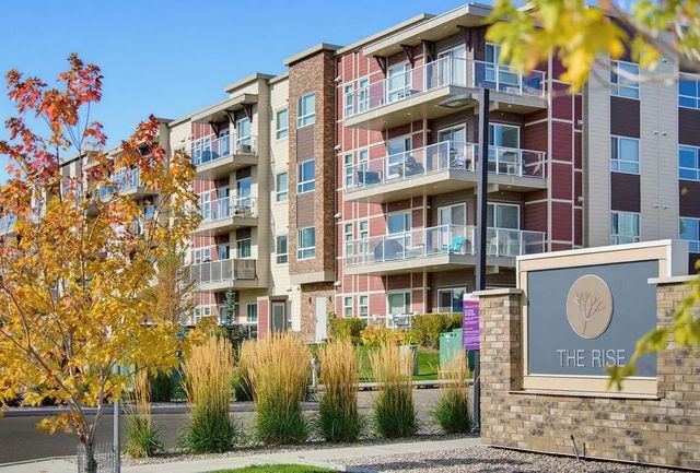 204 300 Harvest Hills Place Ne, Calgary