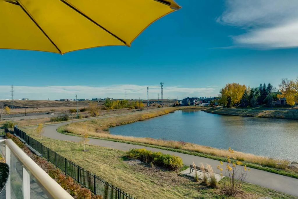 122 Harvest Grove  Ne, Calgary