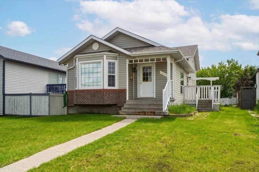 10409 73 Avenue , Grande Prairie