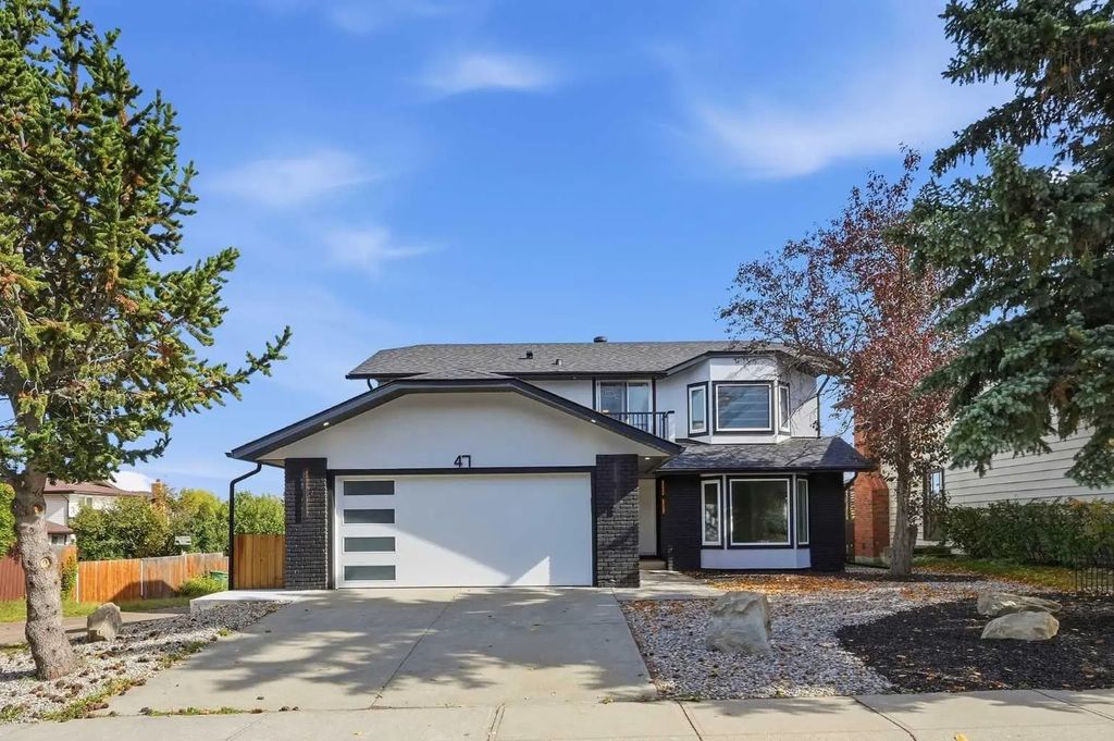 47 Woodbrook Road Sw, Calgary