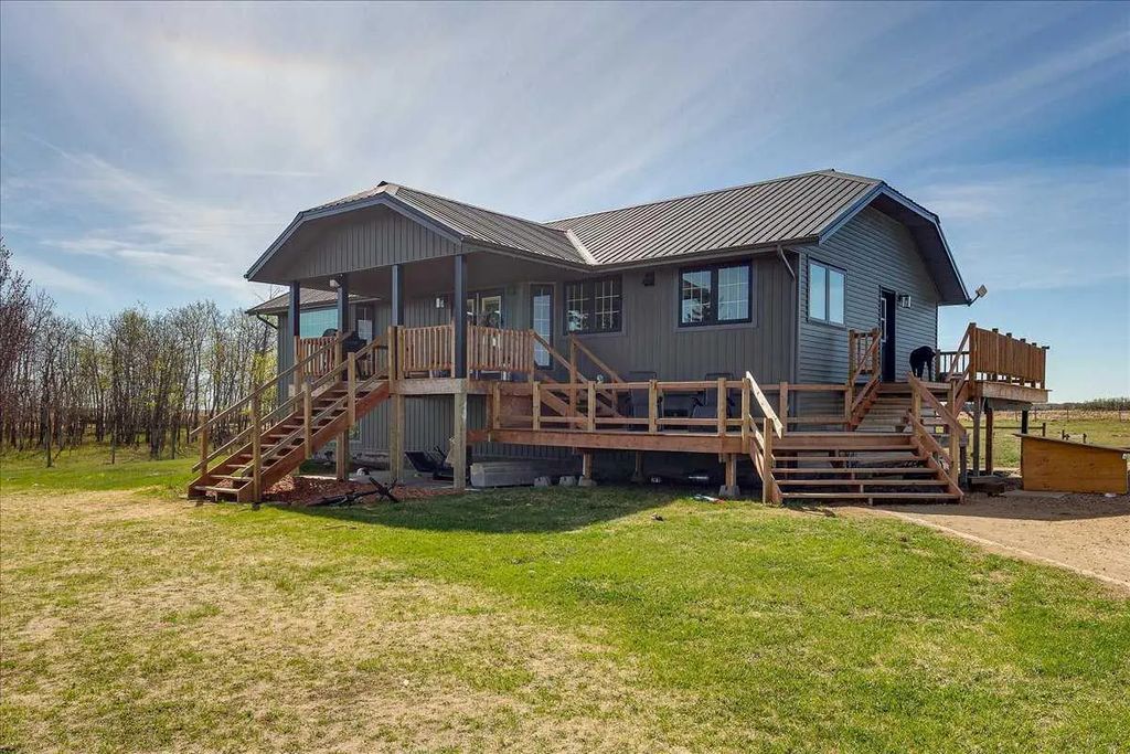 24219  413 Township Road  , Rural Lacombe County