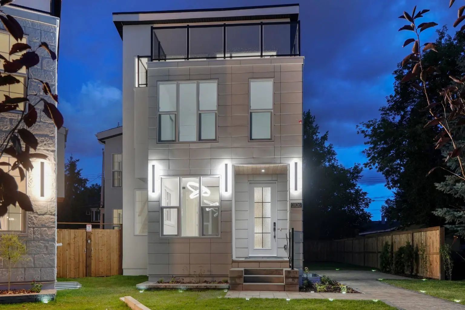 2826 31 Street Sw Calgary Alberta T3E 2P1 Killarney/Glengarry Details