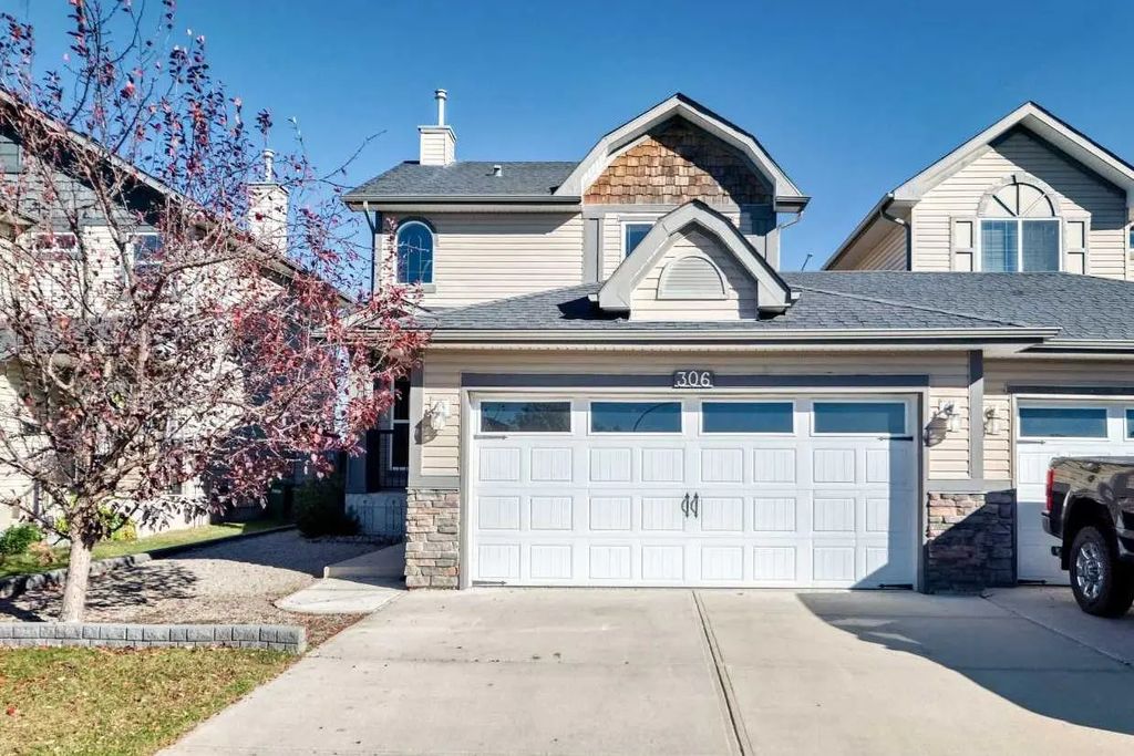 306 Ranch Ridge Court , Strathmore