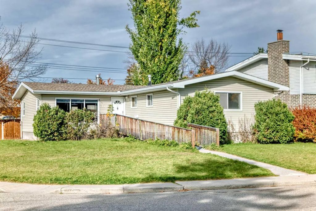 1304 107 Avenue Sw, Calgary