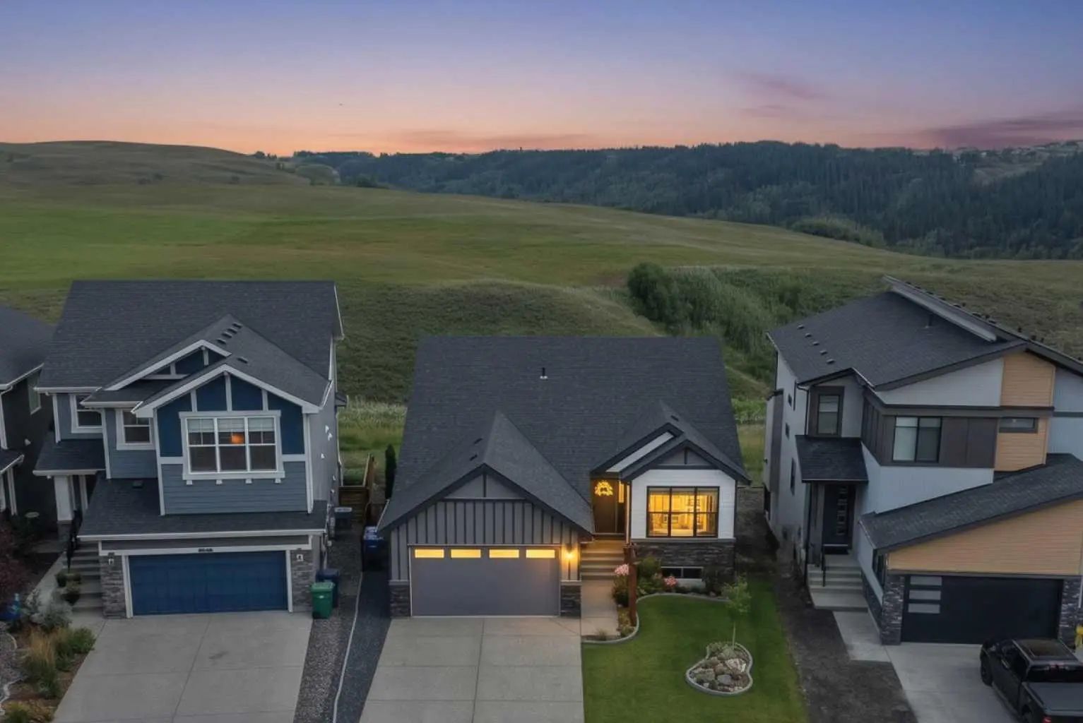 Cochrane Home for Sale: Residential Listing in Sunset Ridge