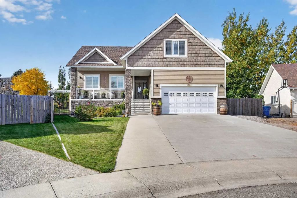 560 7a Avenue W, Cardston
